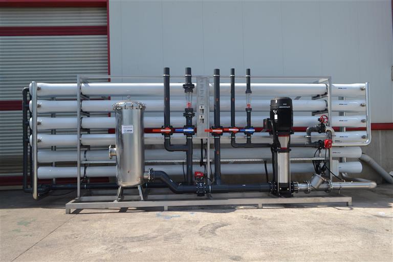 Advantages and Importance of Reverse Osmosis Water Purification Systems.